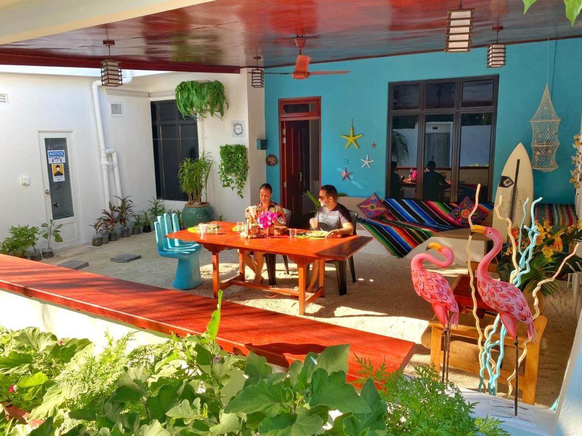 Hotel Ocean Breeze Maldives Thulusdhoo Exteriér fotografie