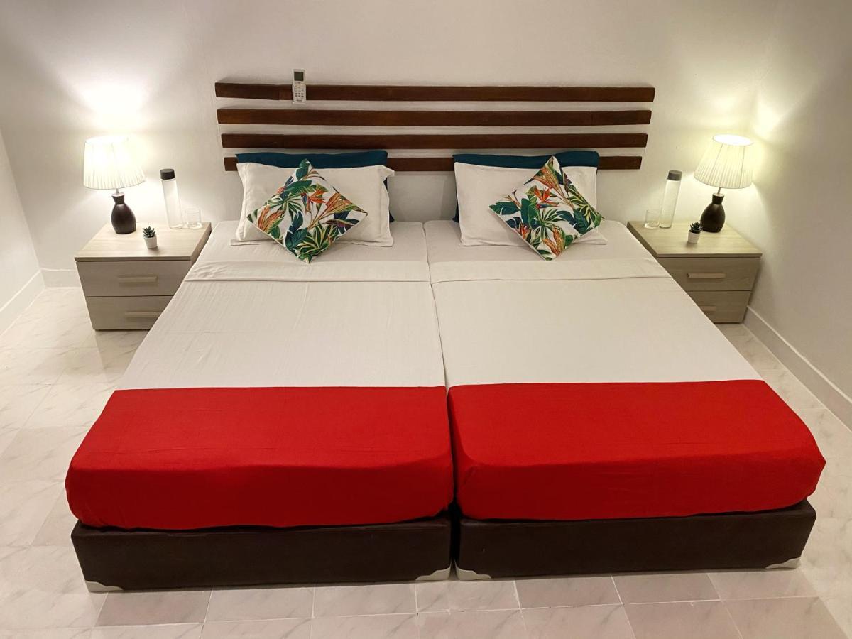 Hotel Ocean Breeze Maldives Thulusdhoo Exteriér fotografie