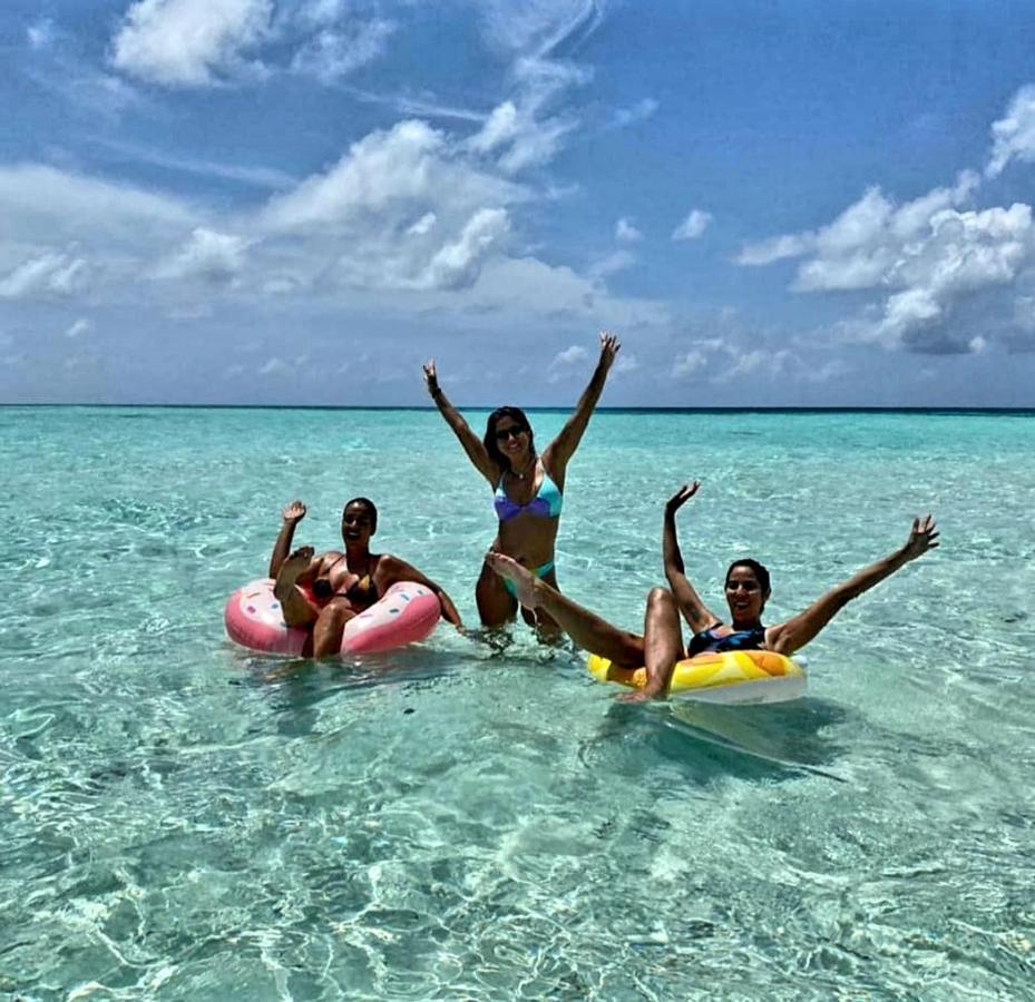 Hotel Ocean Breeze Maldives Thulusdhoo Exteriér fotografie